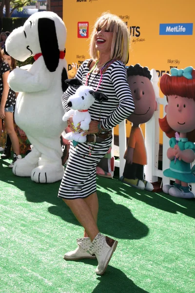 Betsy Johnson w: "Peanuts Movie" — Zdjęcie stockowe