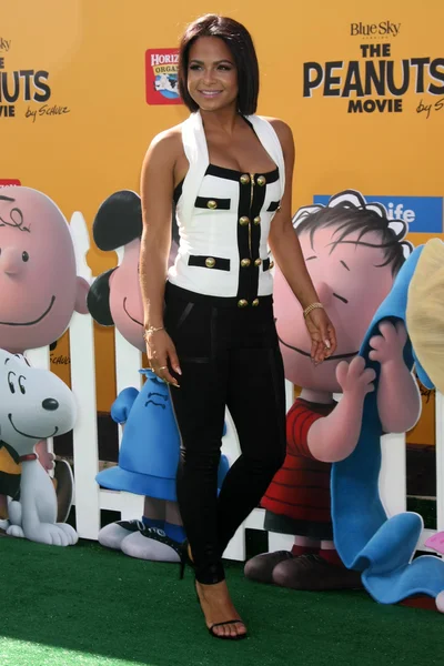 Christina milian im "peanuts movie" — Stockfoto