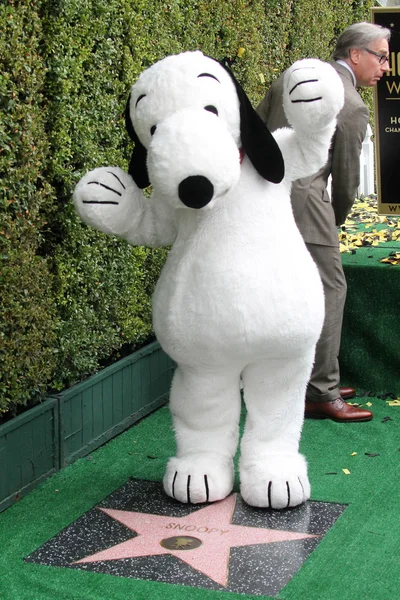 Snoopy Star na Calçada da Fama de Hollywood — Fotografia de Stock