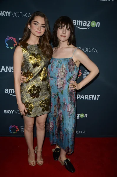 Emily Robinson, Hari Nef — Foto de Stock