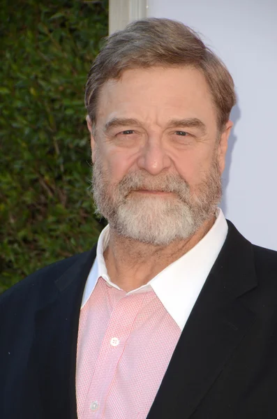 John Goodman at the "Love the Coopers" — Stock Photo, Image