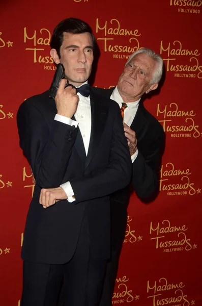 George Lazenby at the Madame Tussauds Hollywood — ストック写真