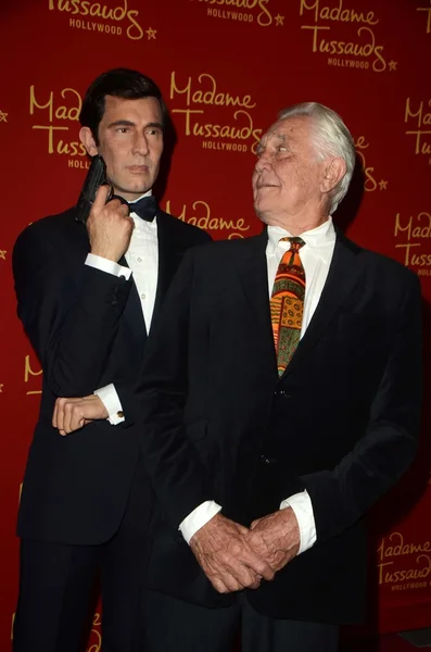 George Lazenby at the Madame Tussauds Hollywood — Stock fotografie