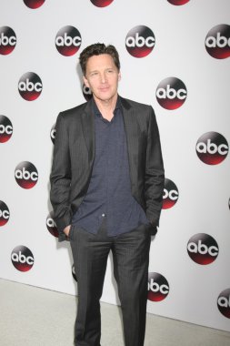 Andrew Mccarthy - aktör