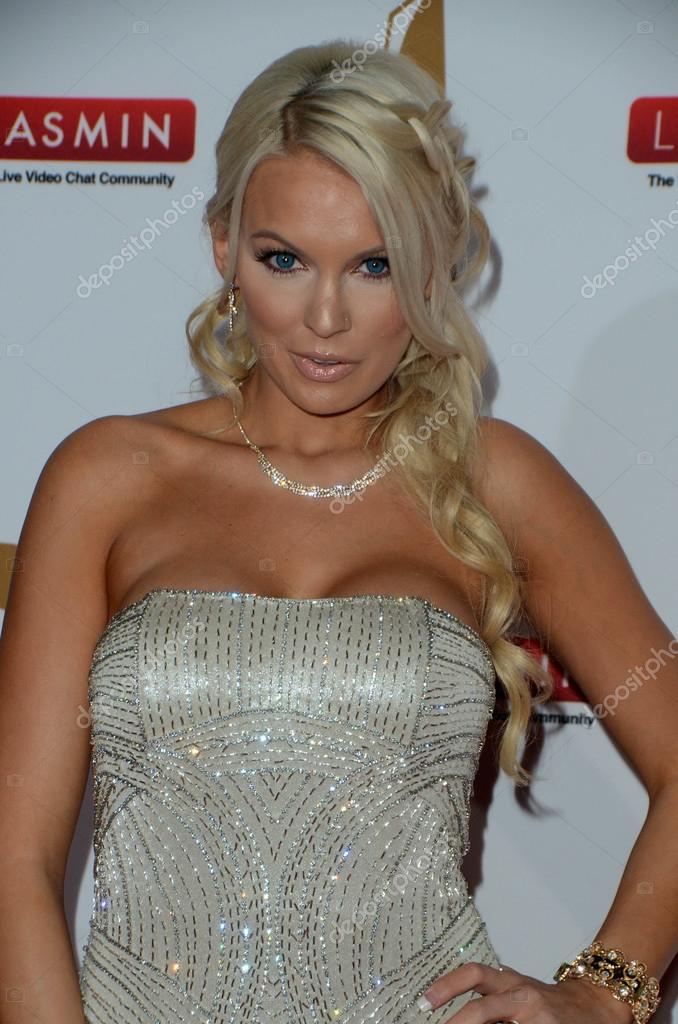Kenzie Taylor naked 146