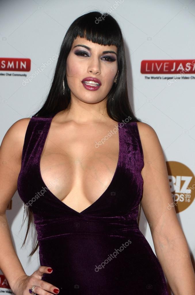 Mercedes Carrera at the 2016 XBIZ Awards – Stock Editorial Photo © bossmoss  #95868482