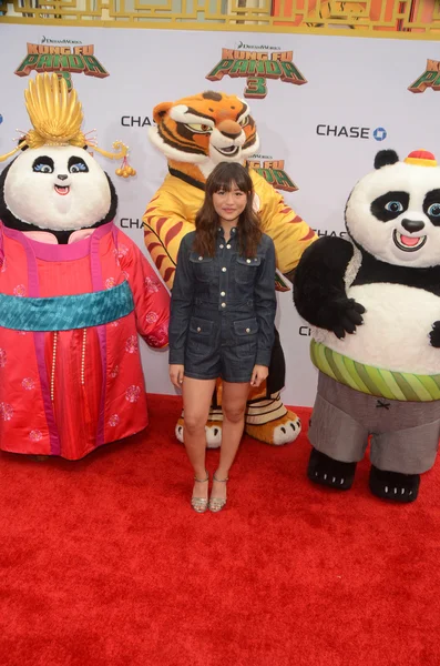 Haley Tju en el "Kung Fu Panda 3 " —  Fotos de Stock