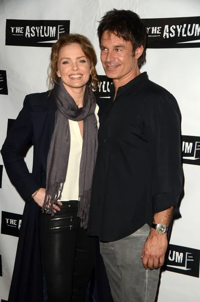 Dina Meyer, Patrick Muldoon — Stock Photo, Image