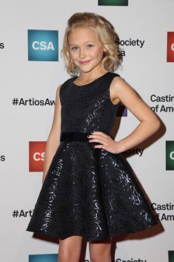 Alyvia Alyn Lind - oyuncu