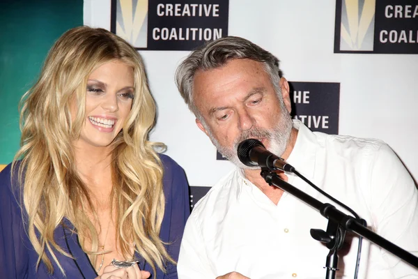 AnnaLynne Mccord, Sam Neill — Stockfoto