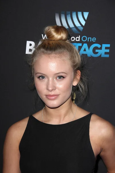 Zara Larsson  - singer — Stockfoto