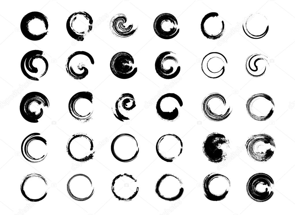 Big collection of hand drawn circles.