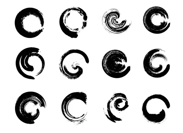 Aantal zwarte Grunge cirkel vlekken. Vectorillustratie. Hand Drawn Enso Zen inkt cirkels collectie. — Stockvector