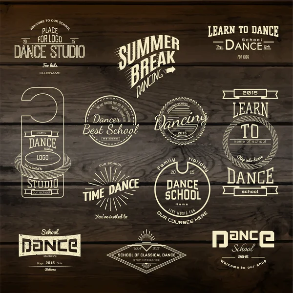 Odznaky loga škola tance a etikety pro každé použití — Stockový vektor