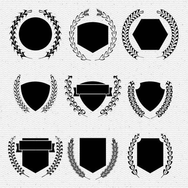 Coronas insignias y etiquetas para cualquier uso — Archivo Imágenes Vectoriales