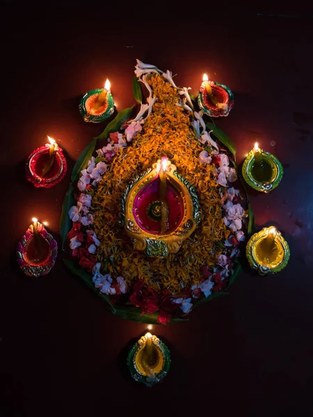 Lámparas Patrones Flores Fondo Para Festival Diwali Con Uso Enfoque —  Fotos de Stock