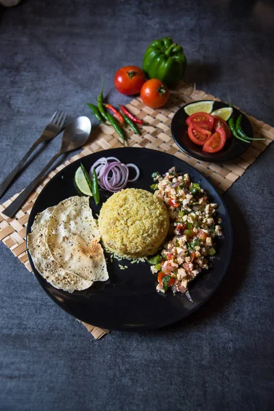 Indian Lunch Food Ingredients Pulao Paneer Roasted Papad Salad Condiments — Stock Photo, Image