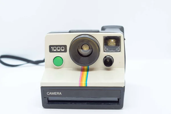 beyaz arkaplan ile hazır kamera