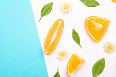 Turuncu meyve desenli kompozisyon. Yaz sağlıklı gıda geçmişi.