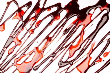 Su sıçratma ve çikolata damlalarının arka planı