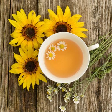 Papatya çayı ile birlikte.