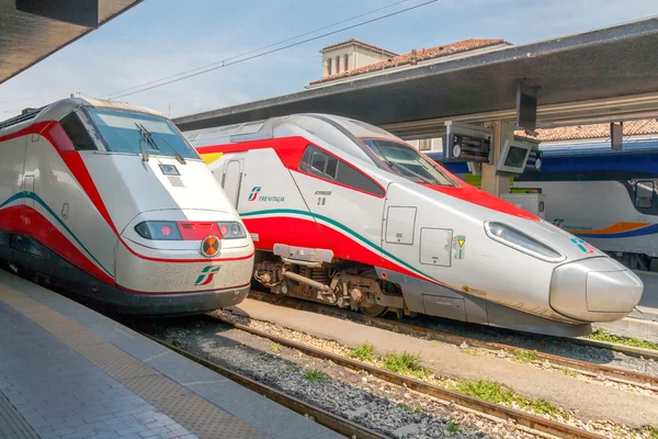 High-speed trains in Italy. — Stock Photo, Image