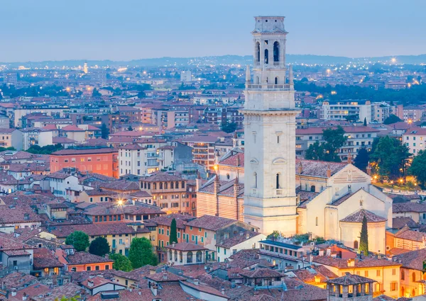 Verona. A légi felvétel a naplemente. — Stock Fotó