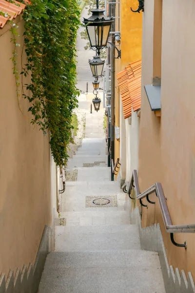 Varsavia. La stretta vecchia strada . — Foto Stock