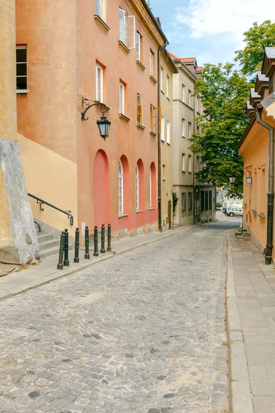 Warsaw. The narrow old street. — Stock Photo, Image