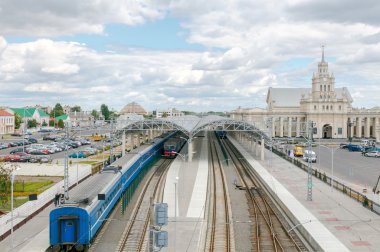 Brest. Tren istasyonuna. Batı Belarus.