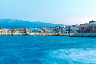 Chania. Eski liman gece.