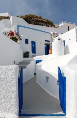 Fira. Santorini geleneksel mimarisi.