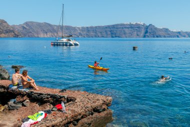 Plaja yakın köyün Oia.