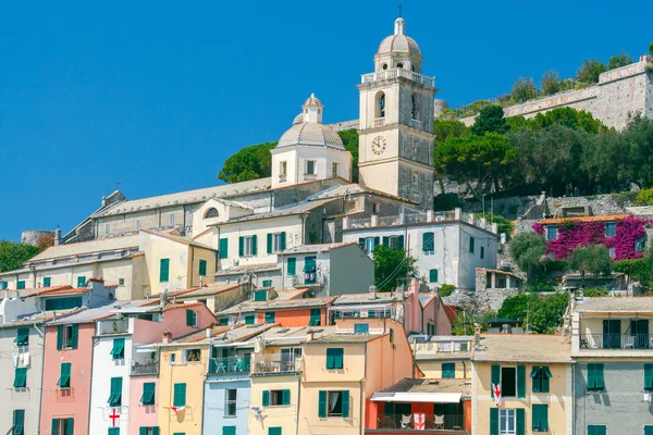 Portovenere. Gamla kuststaden. — Stockfoto