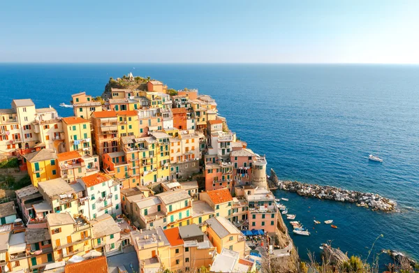 Manarola. Village sur le rocher . — Photo