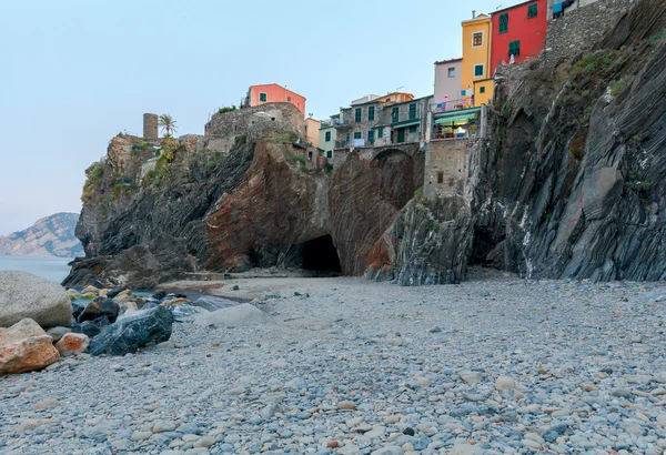 Vernazza. City Beach. — Stock Photo, Image