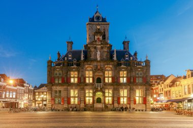 Delft. Pazar Meydanı.