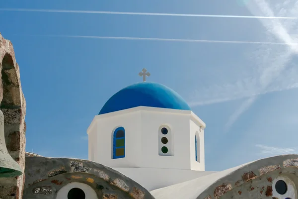 Oia. Igreja grega . — Fotografia de Stock