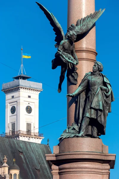 Lviv. Architecture dans la vieille ville. — Photo