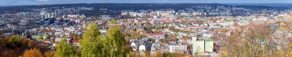 Lviv. Vista aérea panorâmica da cidade durante o dia. — Fotografia de Stock