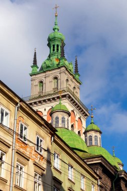 Lviv. Eski şehrin mimarisi..