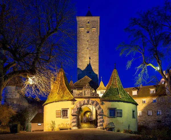 Ősi Középkori Városkapu Burtorg Éjjel Bajorország Németország Rothenburg Der Tauber — Stock Fotó