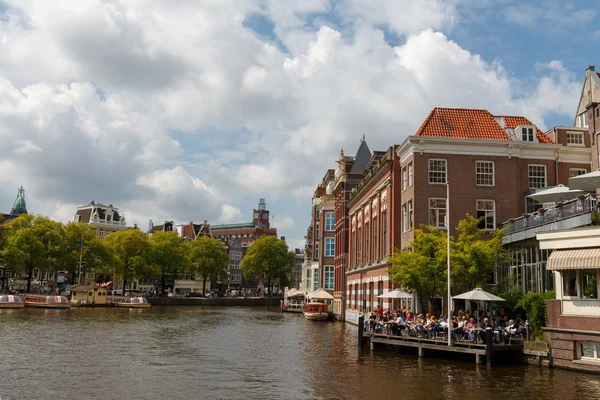 Los canales de Amsterdam . — Foto de Stock