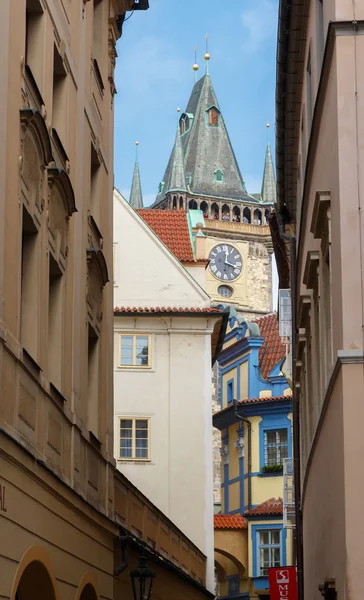 Башня Старой Ратуши в Праге . — стоковое фото