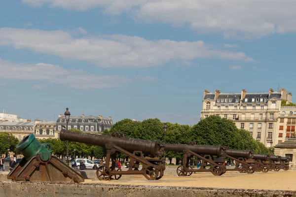 Πολεμικό Μουσείο στο Les Invalides. Παρίσι. — Φωτογραφία Αρχείου