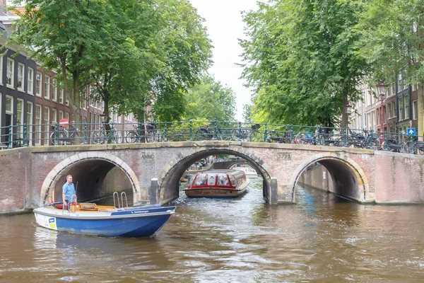 Kanäle von Amsterdam. — Stockfoto