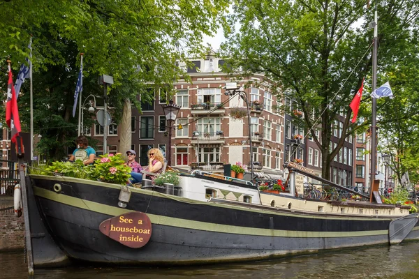 Canals of Amsterdam. — Stock Photo, Image