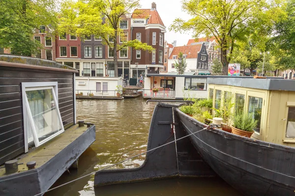 Canales de Amsterdam . — Foto de Stock