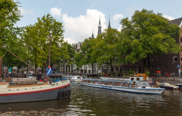 Canals of Amsterdam. — Stock Photo, Image