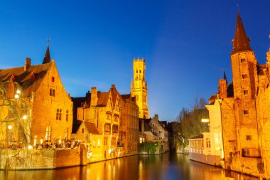 Bruges. Tespihin rıhtımı.